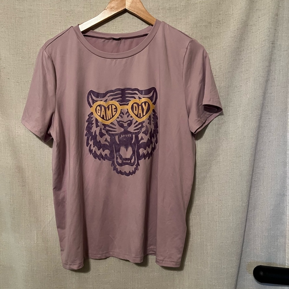 SHEIN Purple Graphic Tee with Tiger Design